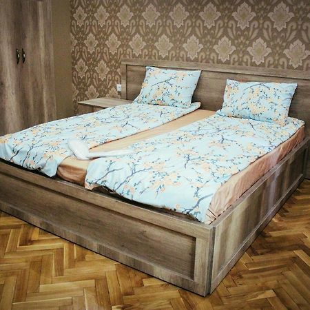 Apartment Izabella Tbilisi Værelse billede