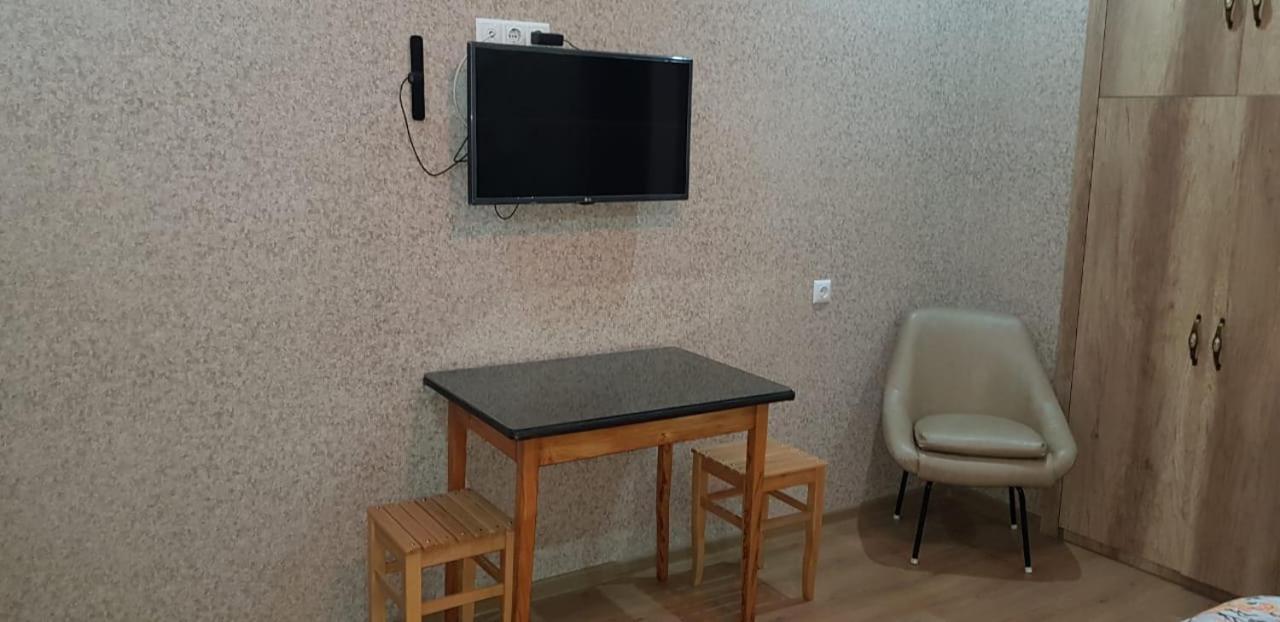 Apartment Izabella Tbilisi Eksteriør billede